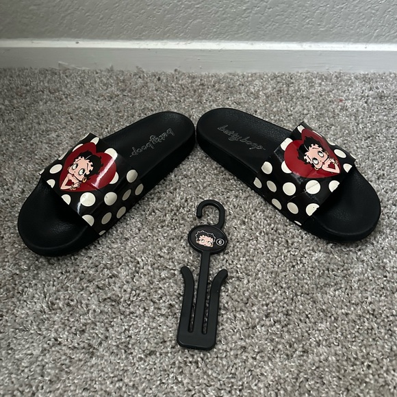 Betty Boop Black White Polka Dots Footbed Slide Sandals size 6, used few times - Picture 8 of 10